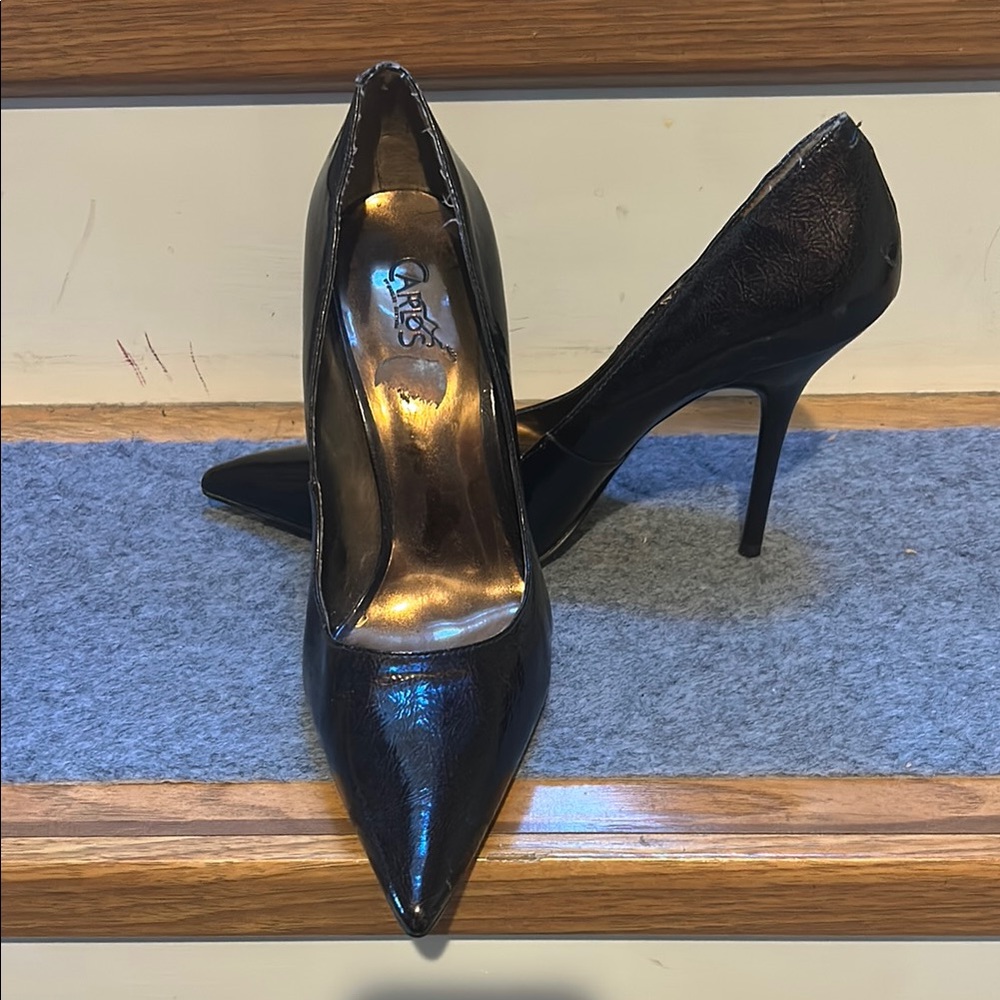 Carlos Santana Brown Heels with Pointed Toe and Stiletto Design